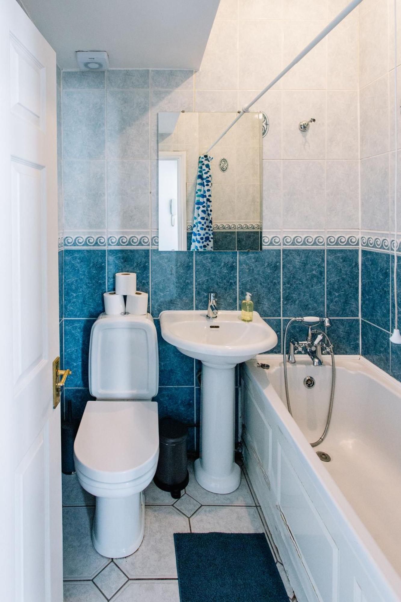 Apartments Are Located In The Heart Of Shoreditch London Exterior photo