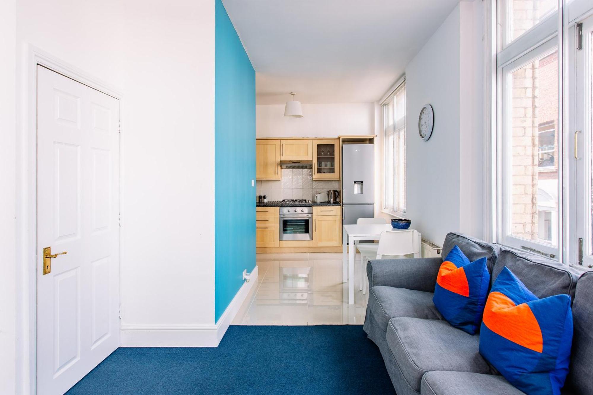 Apartments Are Located In The Heart Of Shoreditch London Exterior photo