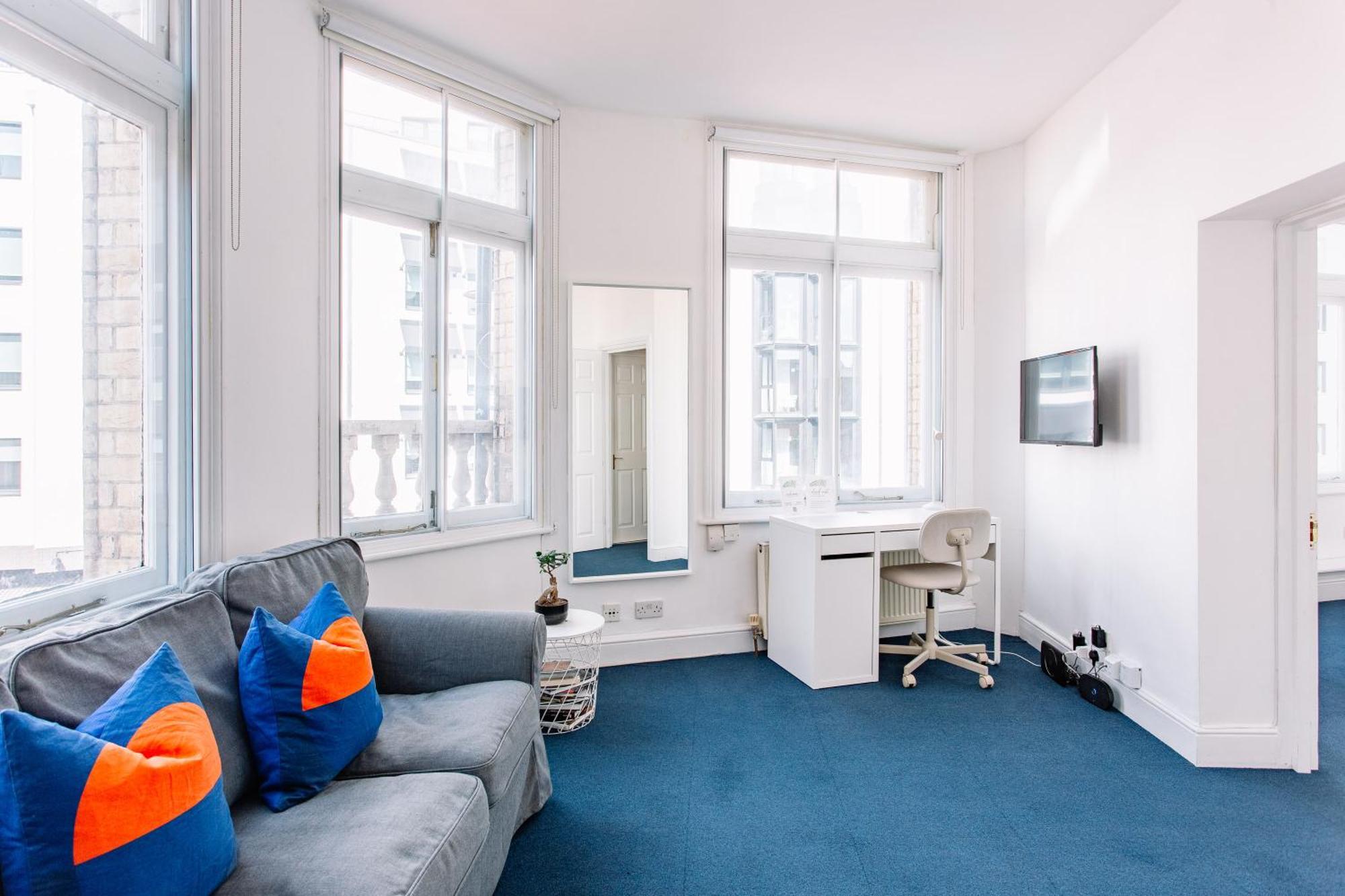 Apartments Are Located In The Heart Of Shoreditch London Exterior photo