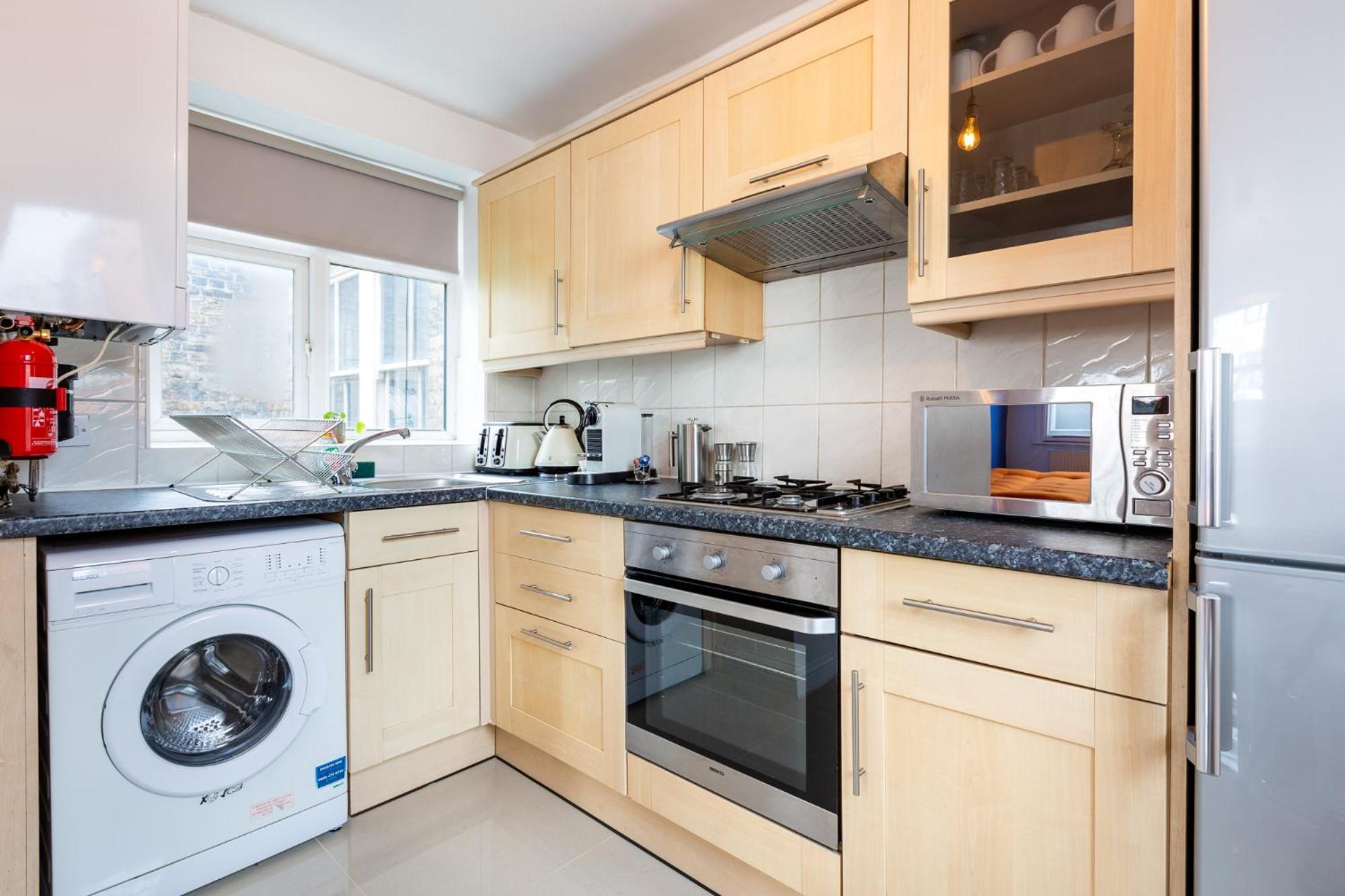 Apartments Are Located In The Heart Of Shoreditch London Exterior photo
